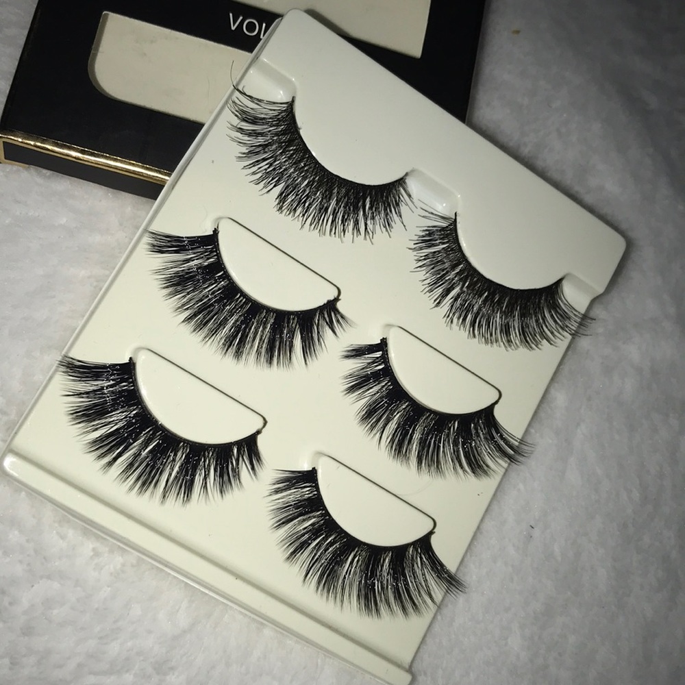 Volume false eyelashes